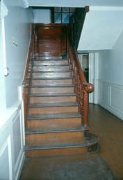 E1f_0017_slide.jpg