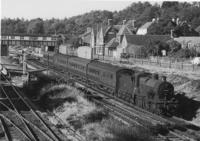 Train at Broadstone Station mono.jpg